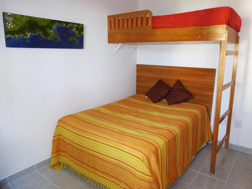 Condominio Wembley Tenis Ubatuba Oda fotoğraf
