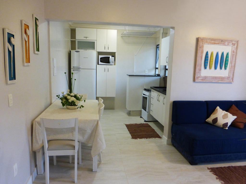 Condominio Wembley Tenis Ubatuba Oda fotoğraf